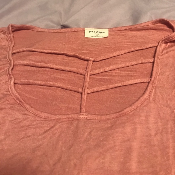 Cutout Top - Picture 2 of 2